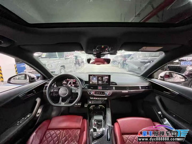 22年奥迪S4轿车抵押车出售