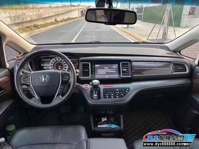 19年本田艾力绅轿车抵押车出售