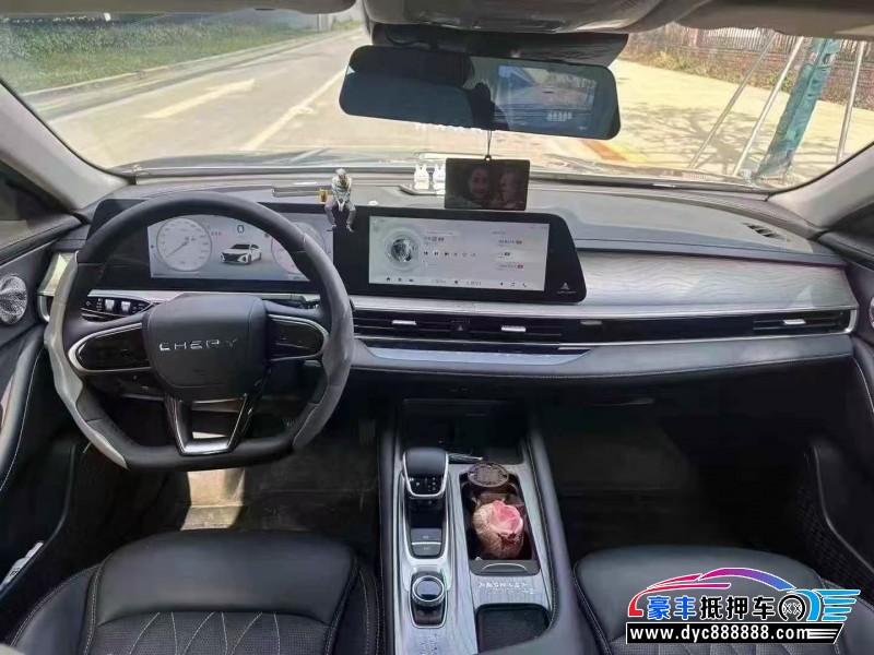 25年奇瑞艾瑞泽轿车抵押车出售