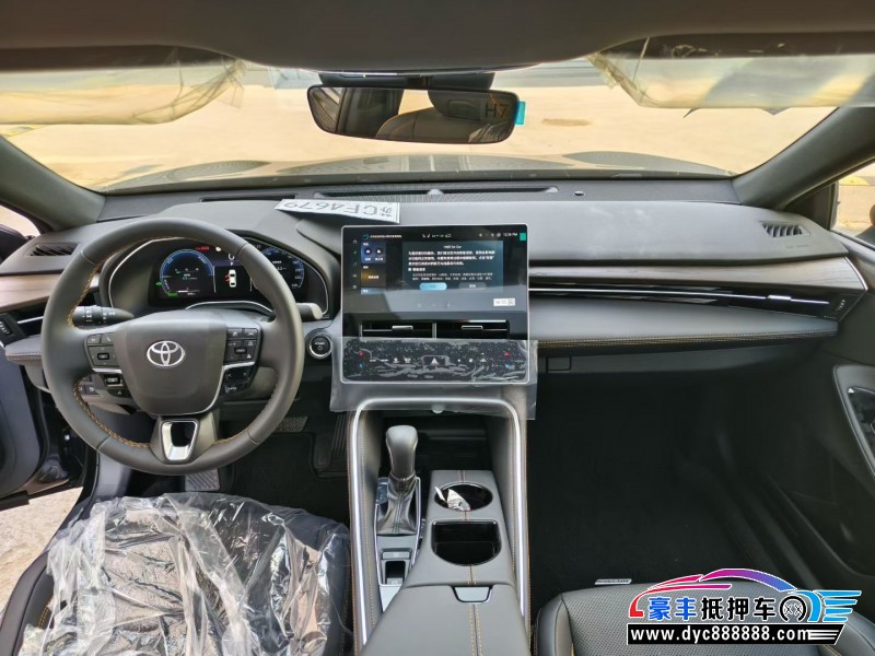 25年丰田亚洲龙轿车抵押车出售