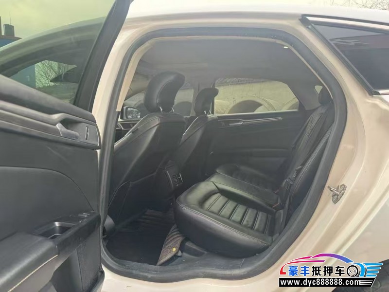 17年福特蒙迪欧轿车抵押车出售