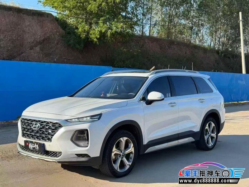 21年现代新胜达轿车抵押车出售