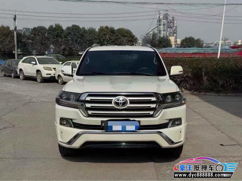 抵押车出售18年丰田兰德酷路泽（陆巡）轿车