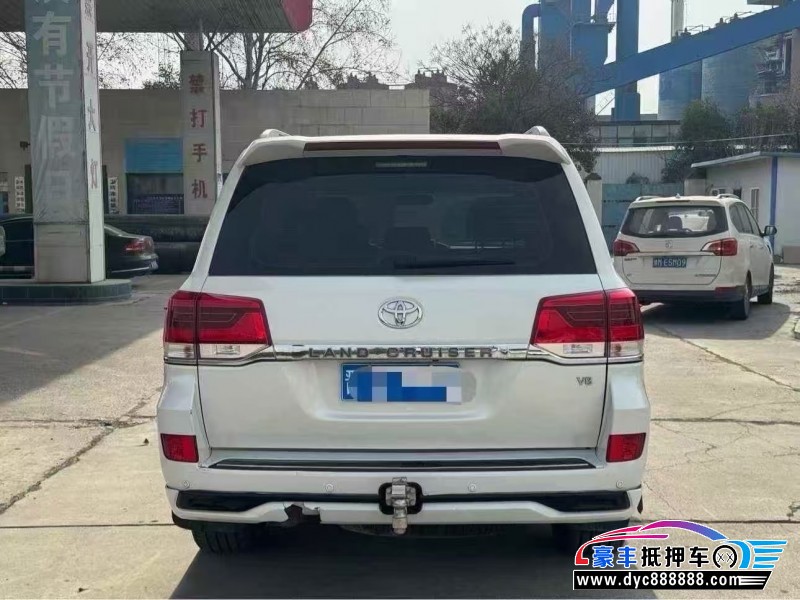 18年丰田兰德酷路泽（陆巡）轿车抵押车出售