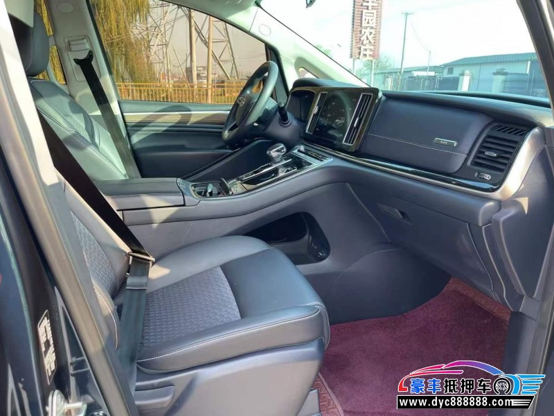 22年传祺M8轿车抵押车出售