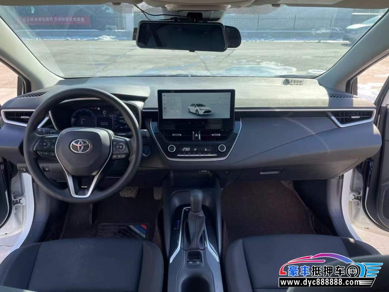 23年丰田雷凌轿车抵押车出售