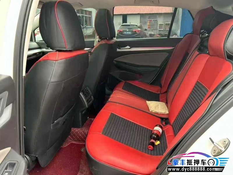 24年大众高尔夫轿车抵押车出售