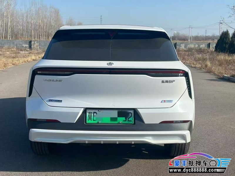 25年启辰大V轿车抵押车出售