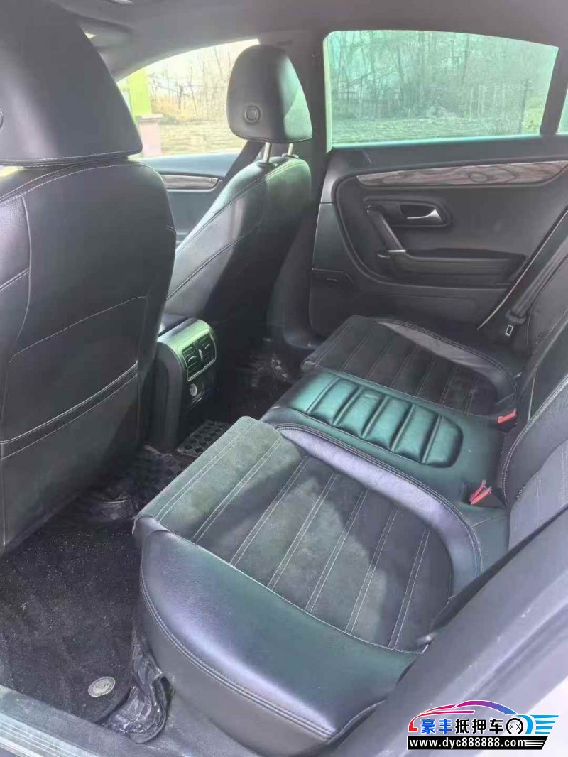 16年大众CC轿车抵押车出售