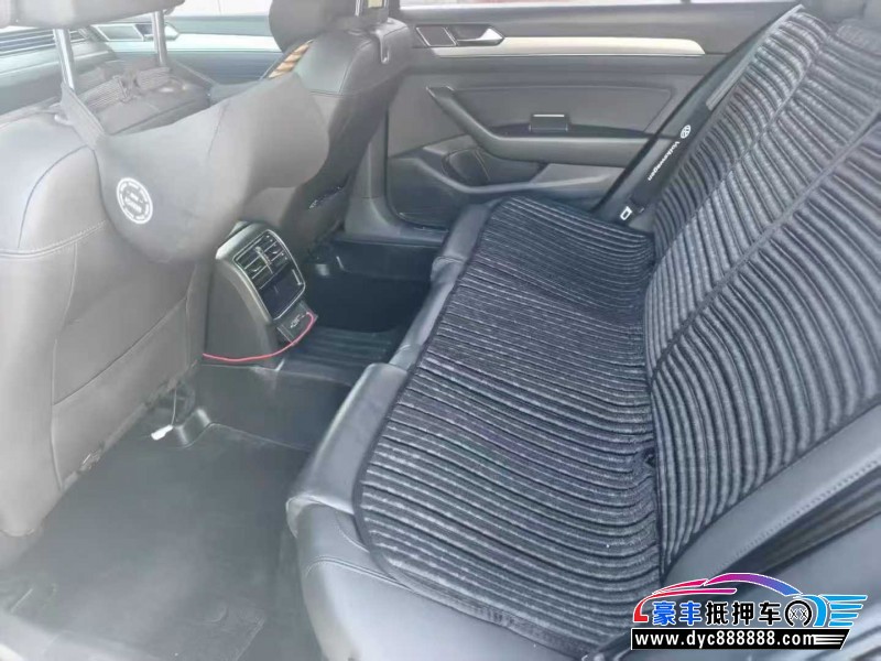 19年大众迈腾轿车抵押车出售