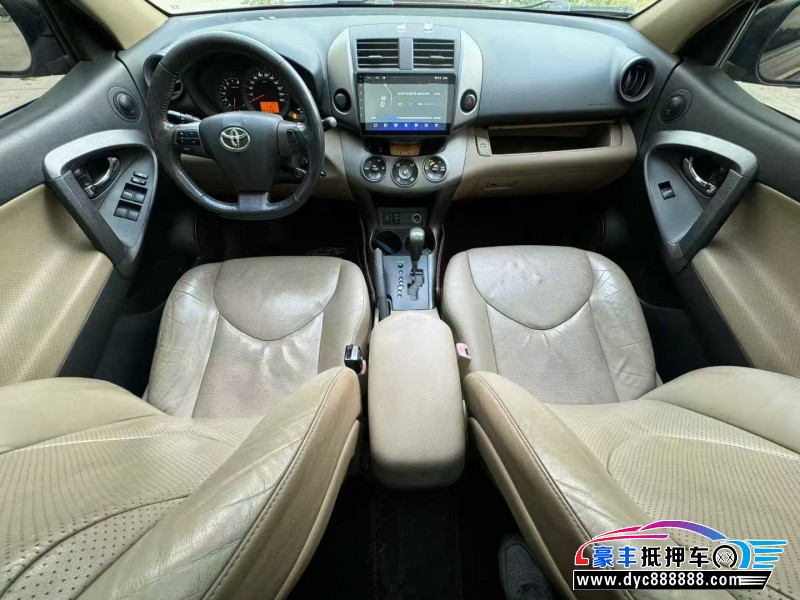 12年丰田RAV4轿车抵押车出售
