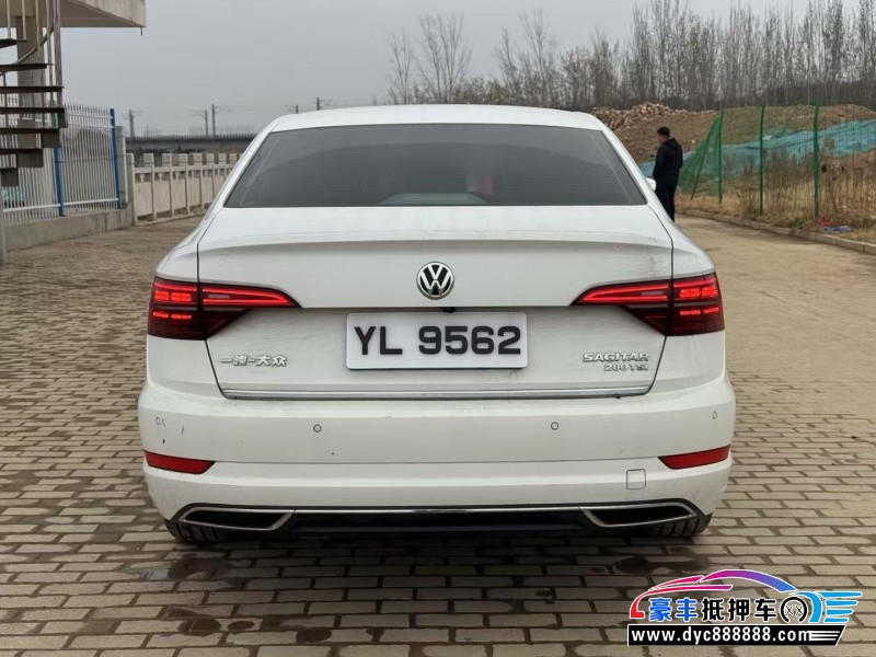 20年大众速腾轿车抵押车出售