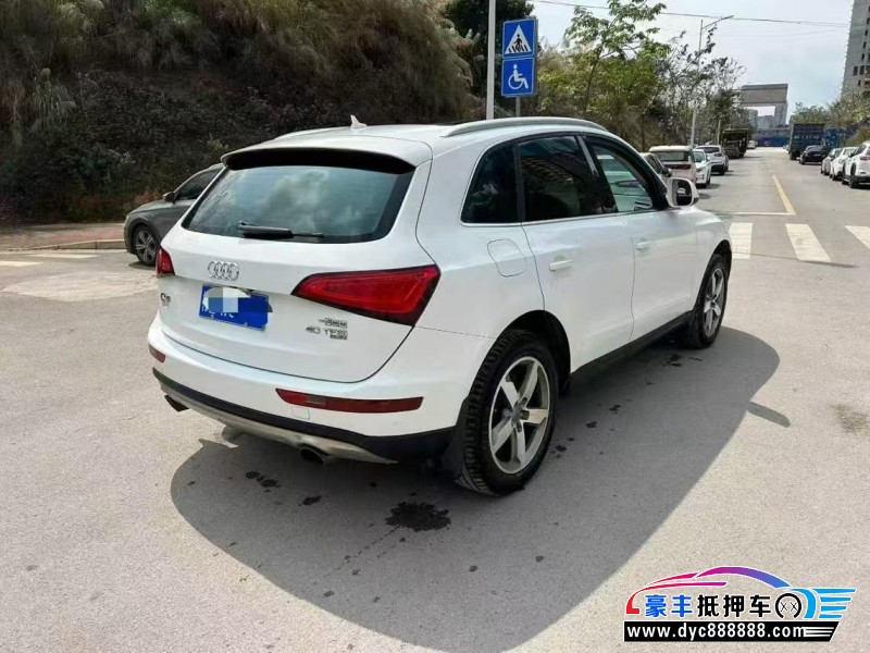 13年奥迪Q5轿车抵押车出售