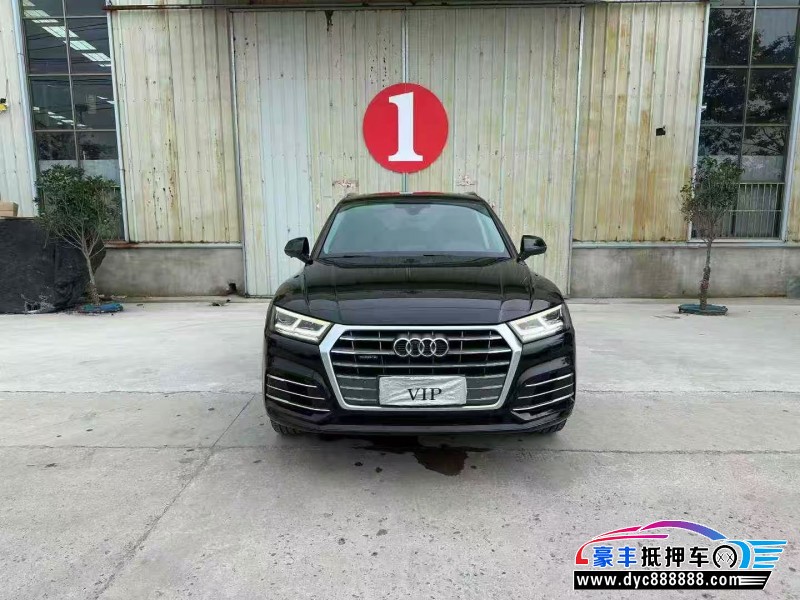 抵押车出售18年奥迪Q5轿车