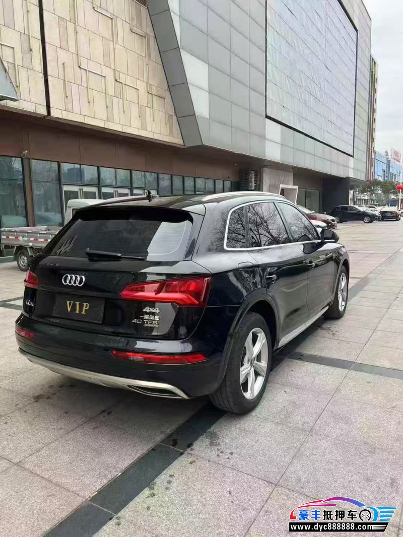 20年奥迪Q5轿车抵押车出售
