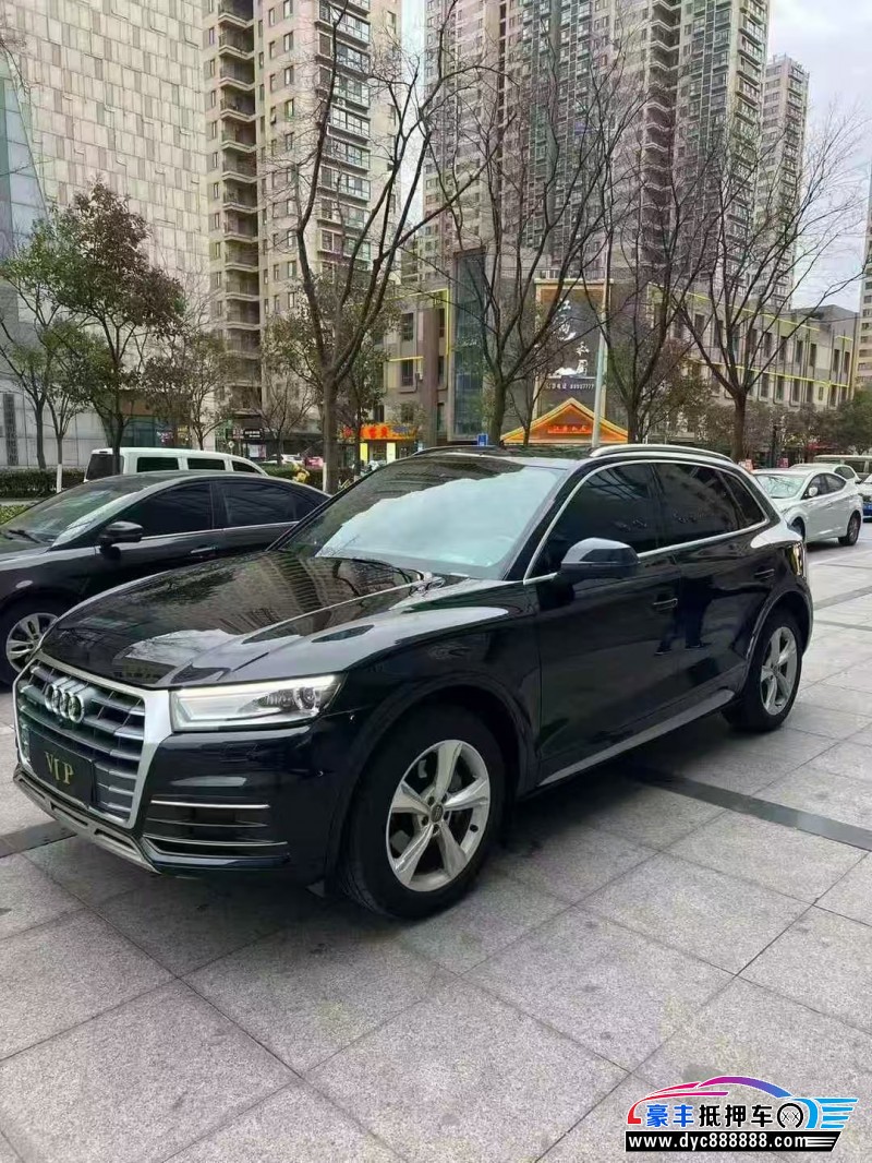 20年奥迪Q5轿车抵押车出售