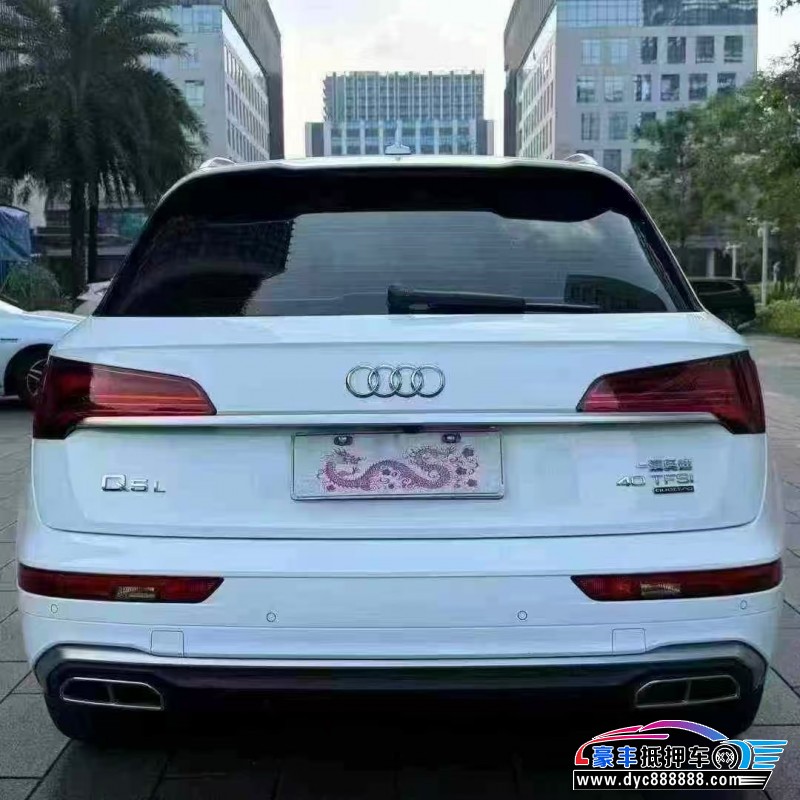 24年奥迪Q5轿车抵押车出售