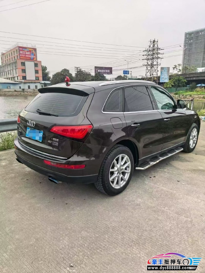 16年奥迪Q5轿车抵押车出售