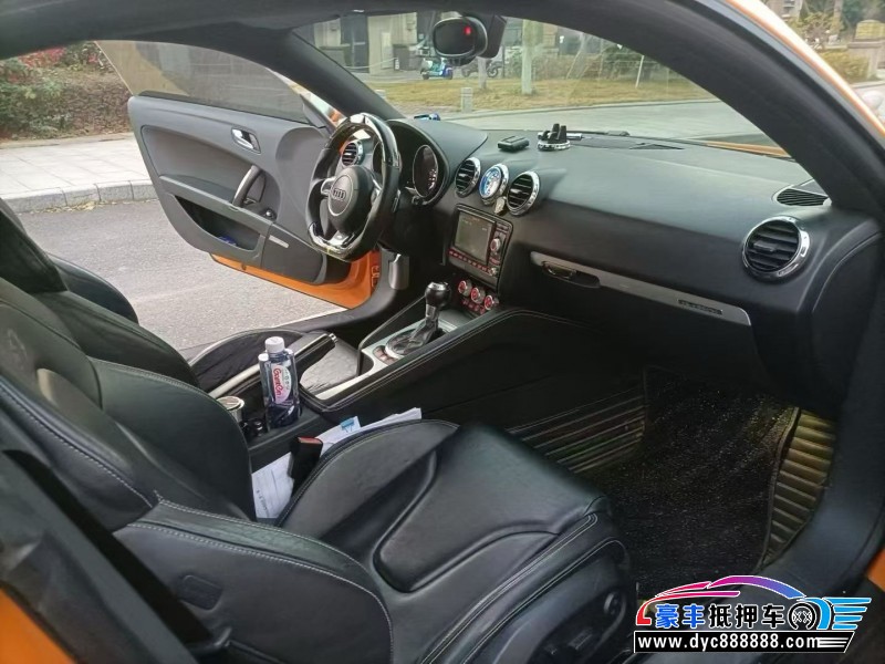 12年奥迪TTS轿车抵押车出售