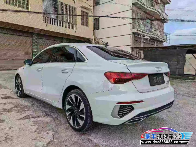 24年奥迪A3轿车抵押车出售