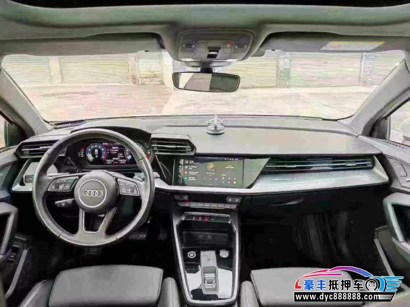 24年奥迪A3轿车抵押车出售