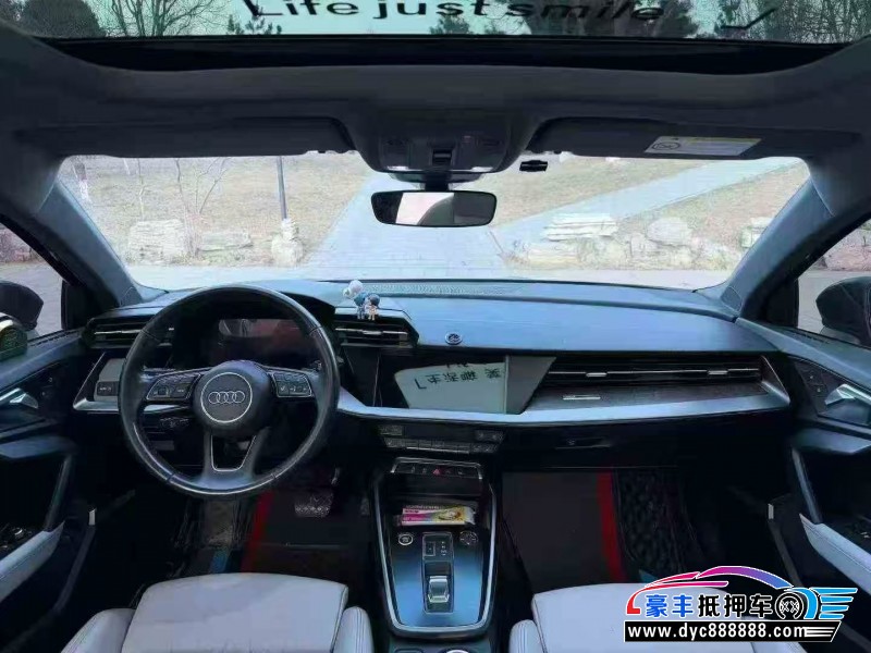 21年奥迪A3轿车抵押车出售