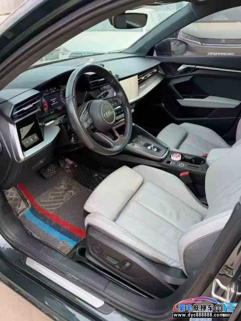 21年奥迪A3轿车抵押车出售