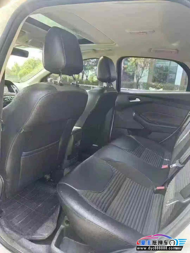 18年福特福克斯轿车抵押车出售