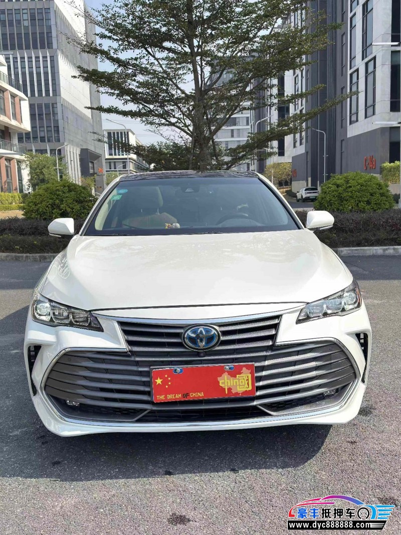 抵押车出售19年丰田亚洲龙轿车