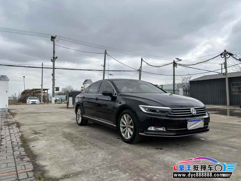 18年大众迈腾轿车抵押车出售