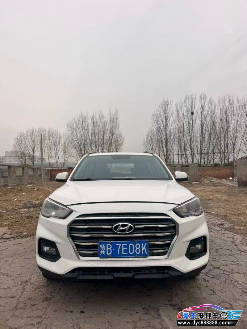 抵押车出售19年现代ix35SUV
