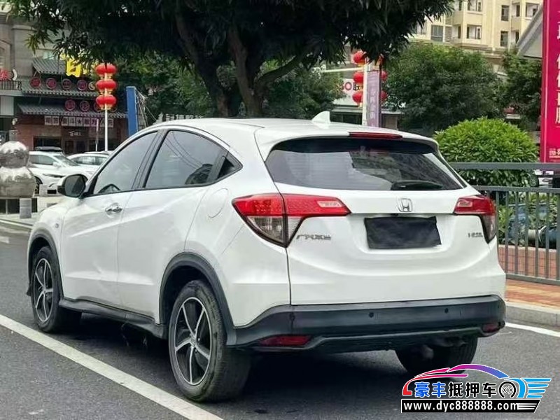 22年本田缤智轿车抵押车出售