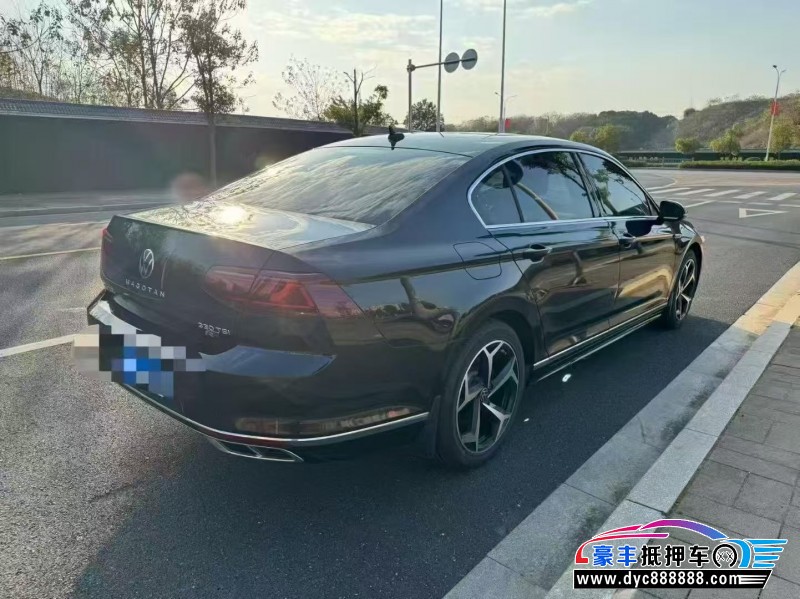 24年大众迈腾轿车抵押车出售