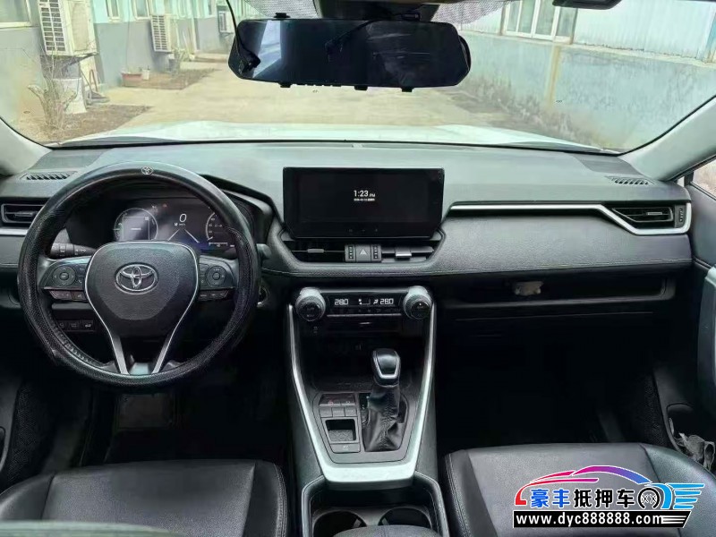 24年丰田威兰达SUV抵押车出售