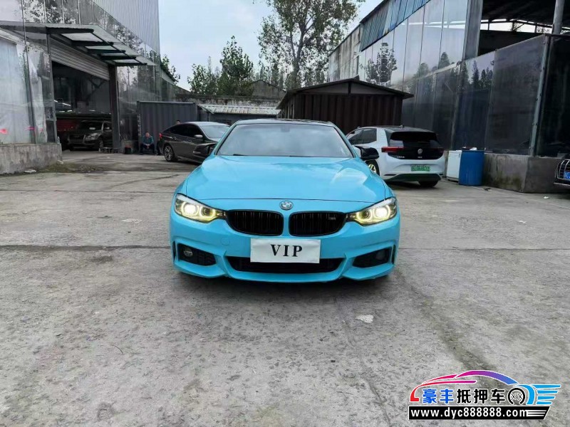 抵押车出售19年宝马4系轿车