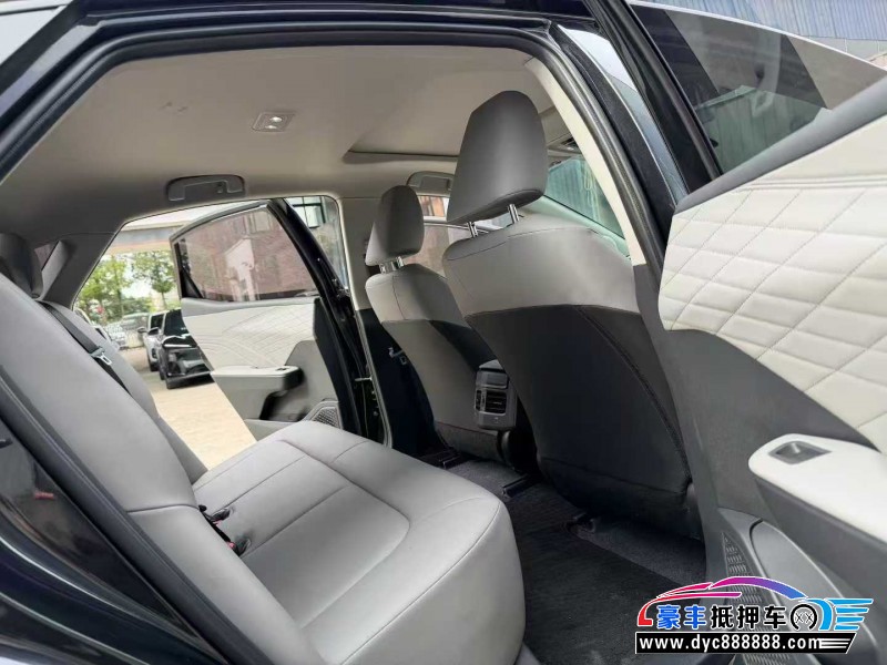 24年丰田BZ3轿车抵押车出售