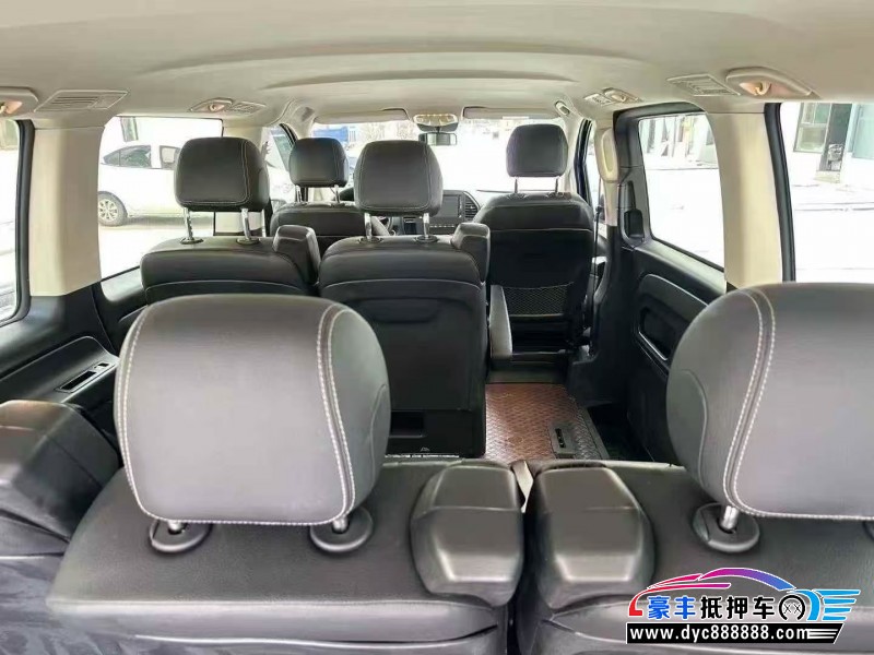 22年奔驰威霆MPV抵押车出售