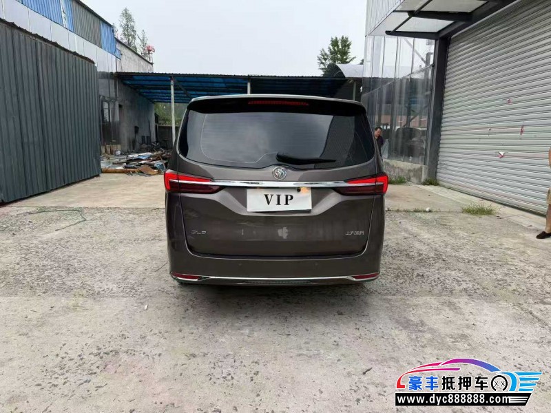 24年别克GL8轿车抵押车出售