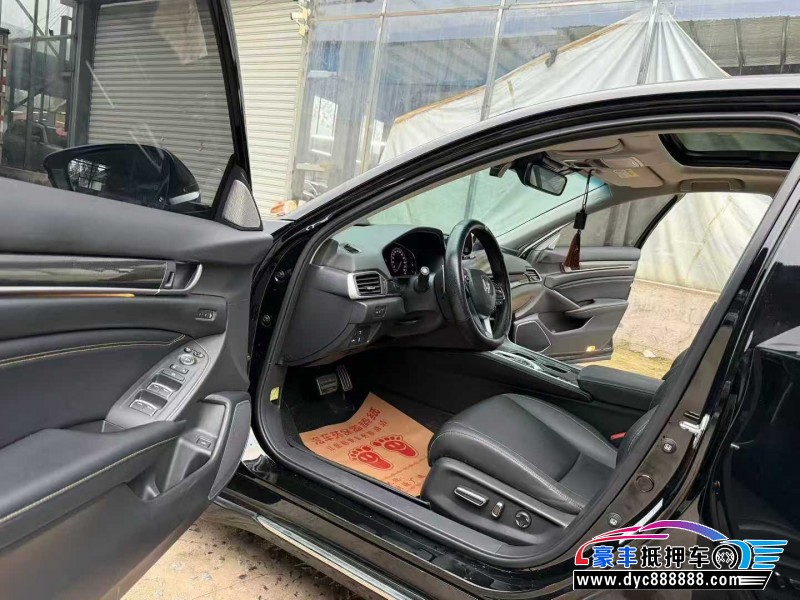 23年本田雅阁轿车抵押车出售