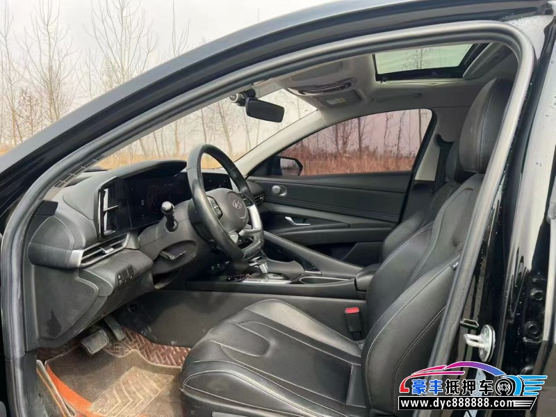 20年现代伊兰特轿车抵押车出售