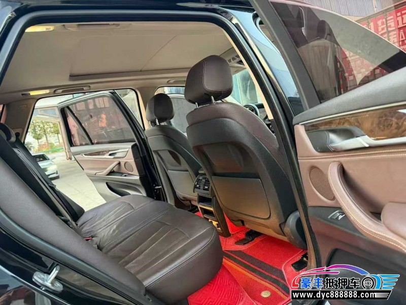 18年宝马X5轿车抵押车出售