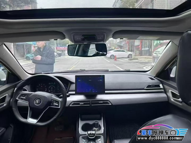 23年比亚迪秦轿车抵押车出售