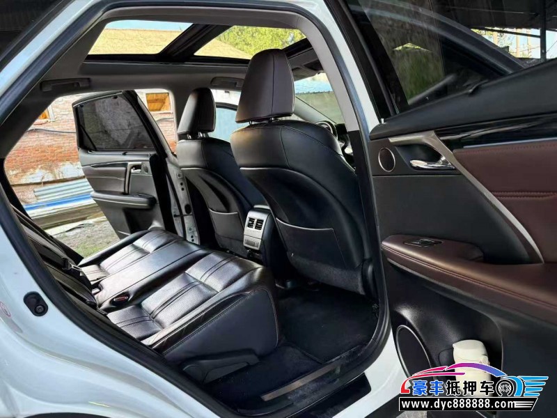 17年雷克萨斯RX轿车抵押车出售