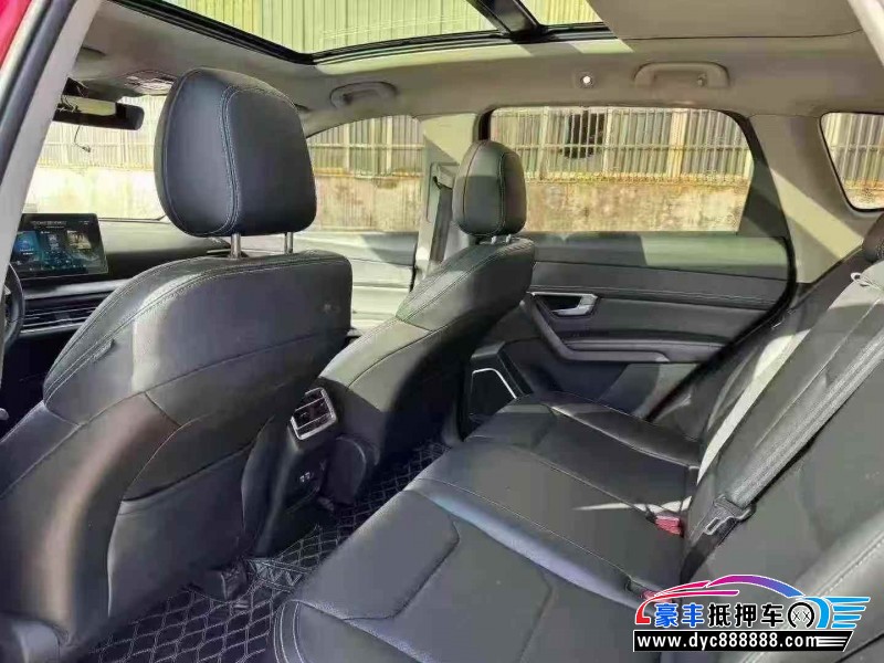 20年比亚迪宋轿车抵押车出售