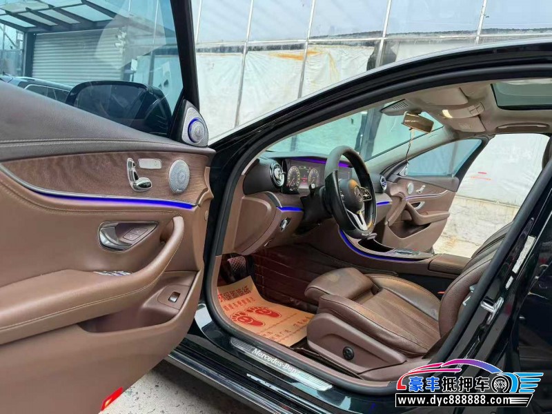 19年奔驰E轿车抵押车出售