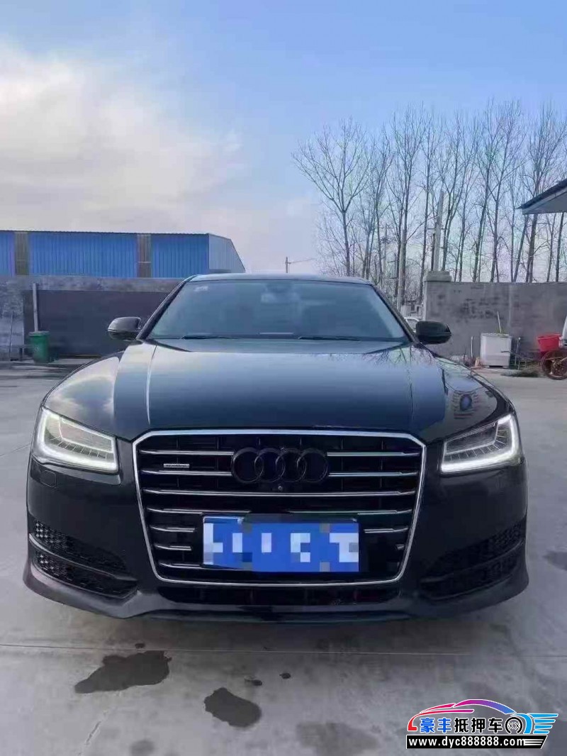 抵押车出售18年奥迪A8L轿车