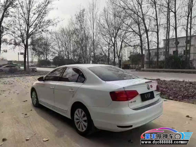 16年大众速腾轿车抵押车出售