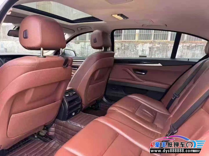 17年宝马5系轿车抵押车出售