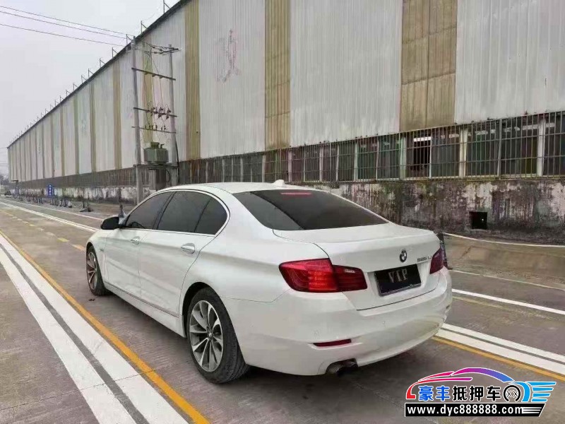 17年宝马5系轿车抵押车出售
