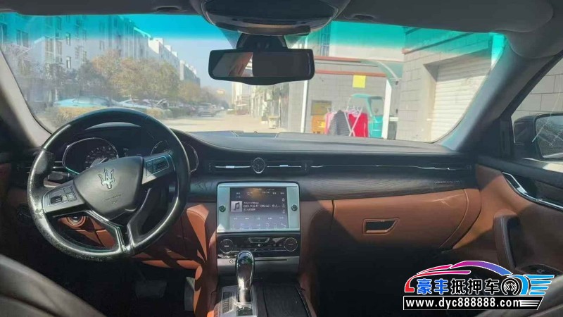 14年玛莎拉蒂总裁轿车抵押车出售